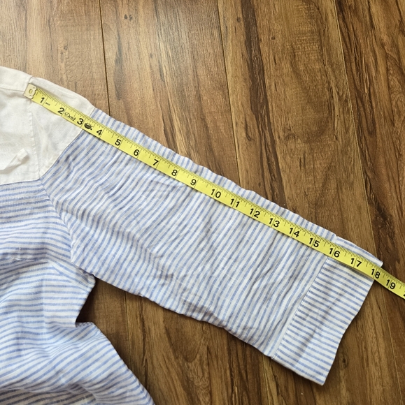 Tommy Bahama linen top Small - Picture 5 of 5